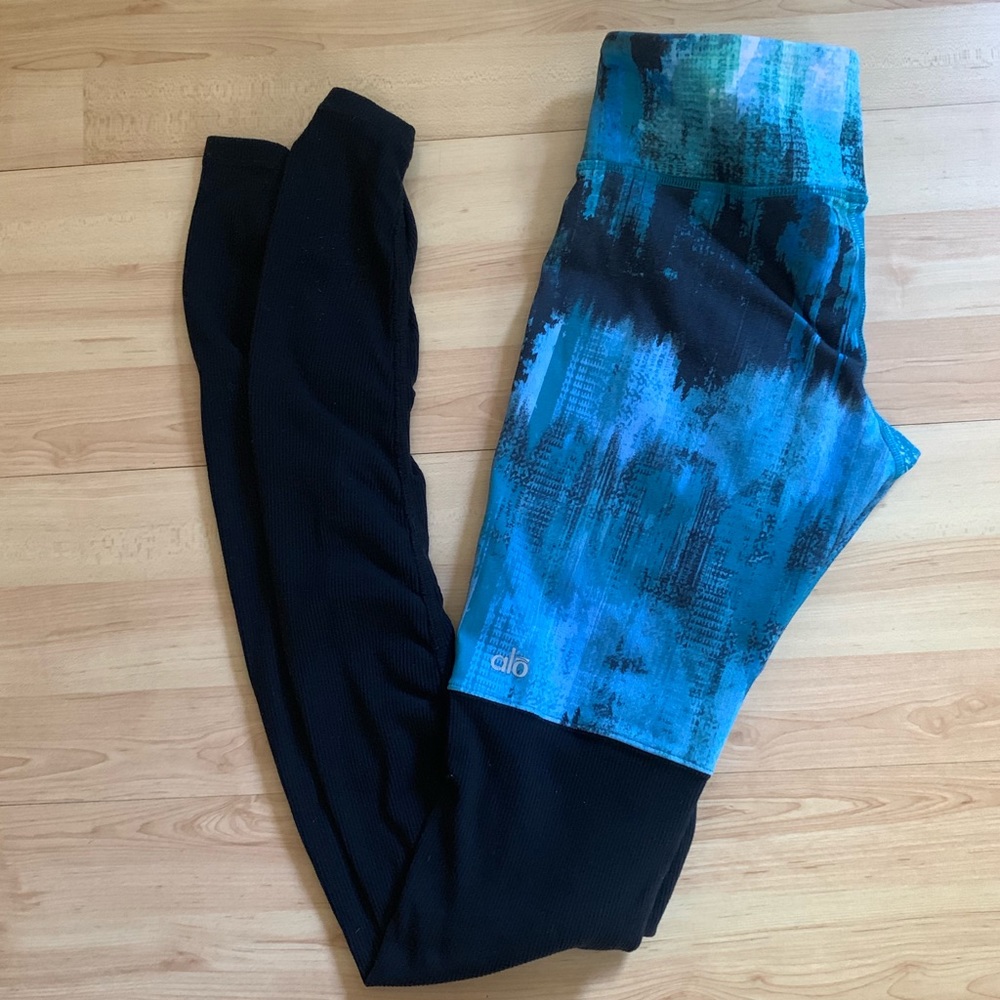 Alo over the heel Goddess Leggings Size Small